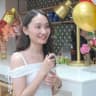 Chị CẨM HƯỚNG