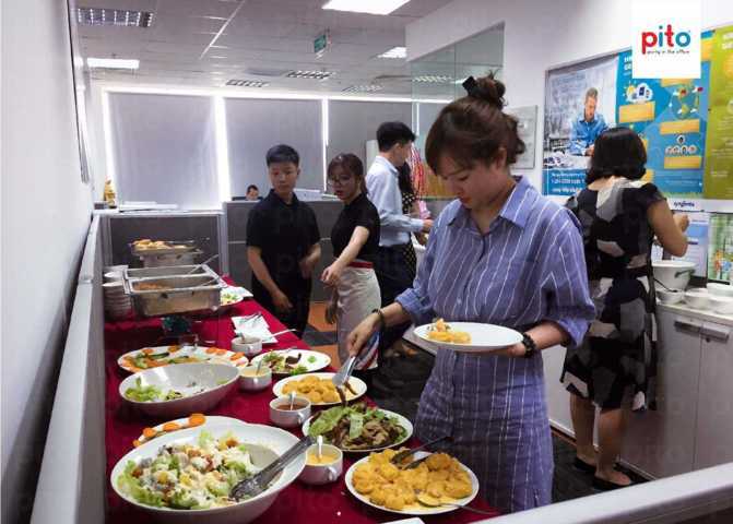 Thưởng thức tiệc buffet Syngenta