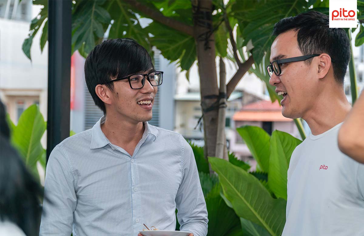 Khách tham dự Workshop tiệc tận nơi