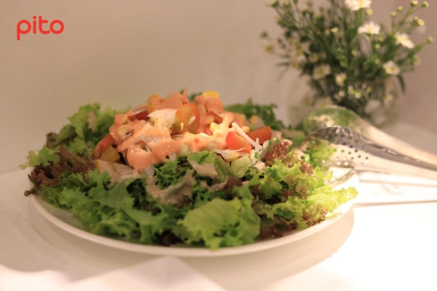 Salad Canapes
