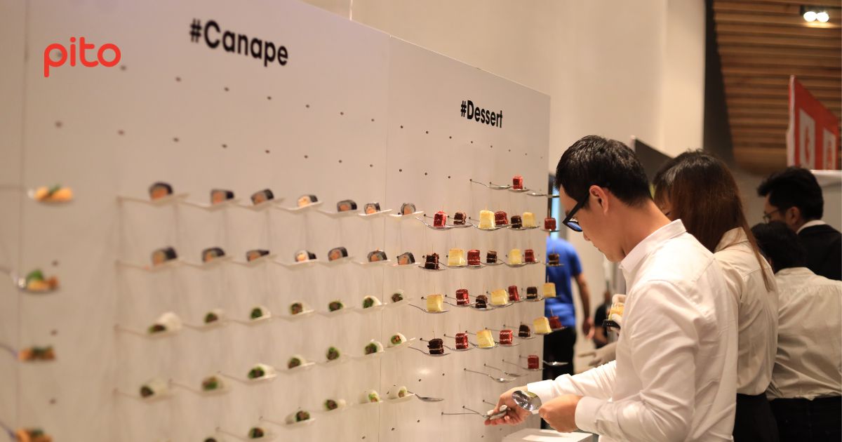 Thumbnail-Canapes-Wall