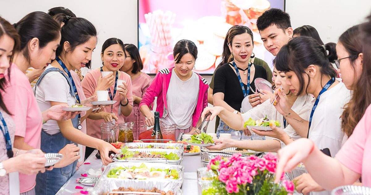 Tổ chức tiệc công ty ở đâu
