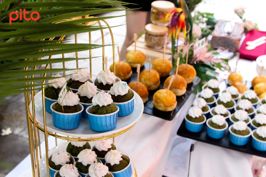 Banh-cupcake-tra-xanh Menu Tea break