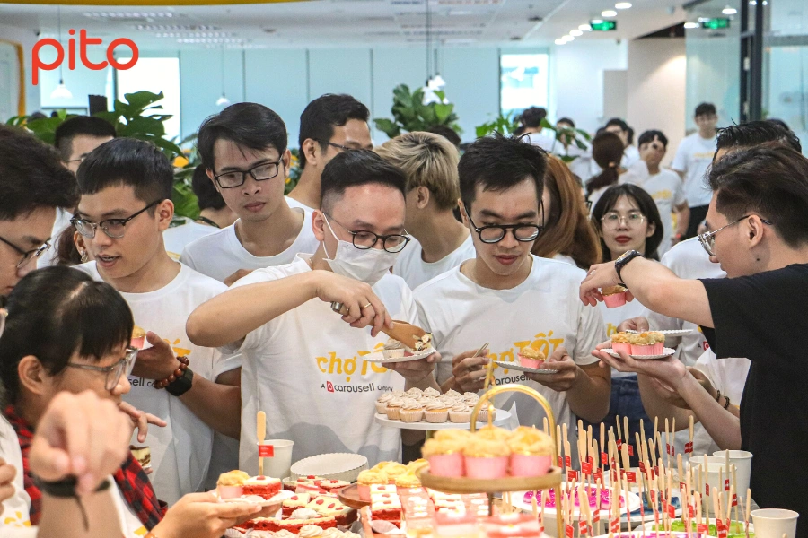 Nhan-vien-Cho-tot-thuong-thuc-Tea-break Nhân viên Chợ tốt thưởng thức Tea break