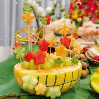 Trang trí mâm cỗ bằng trái cây