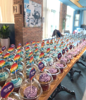 Bàn tiệc Cupcake KPMG