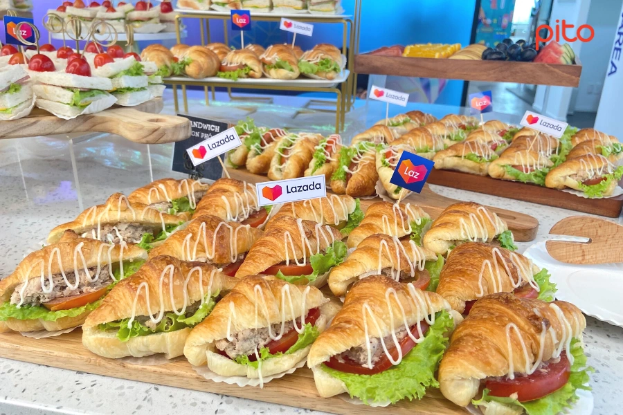 Bánh Croissant cá ngừ