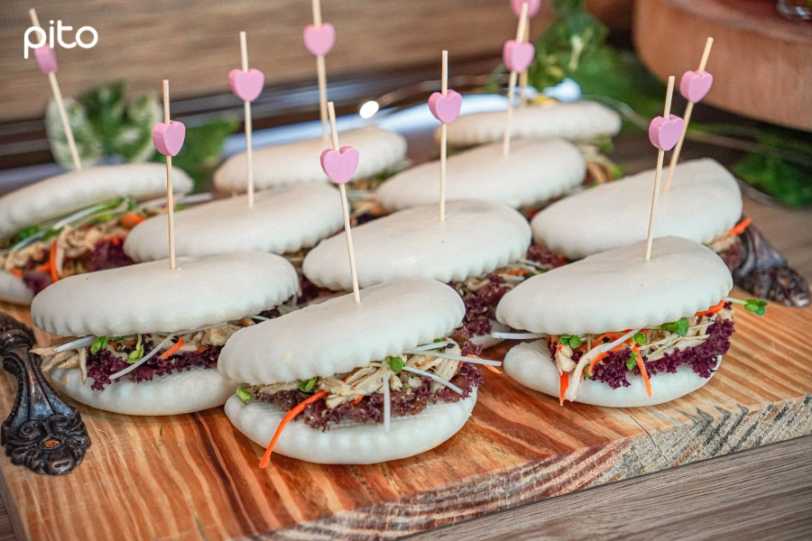 Bánh bao kẹp gà Đài Loan PITO