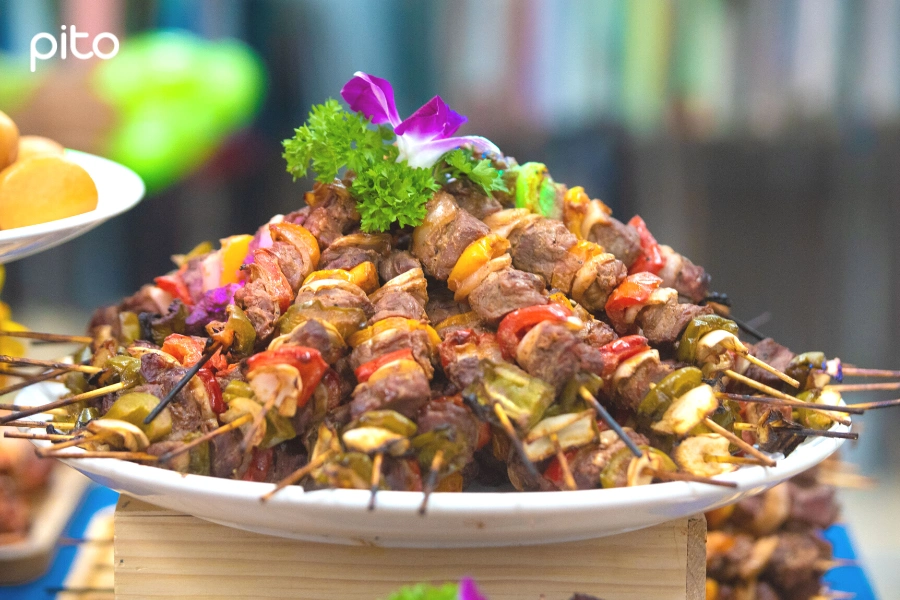 Bò nướng xiên que Buffet
