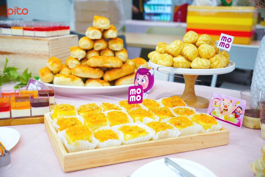 Các món bánh Tea break tại MoMo