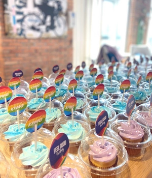 Cupcake xanh tím KPMG