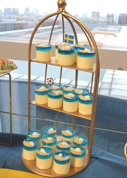 Khay bánh Panna Cotta