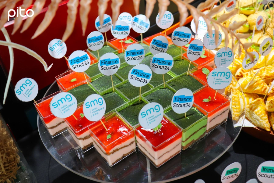 Bánh mousse dâu Tea break