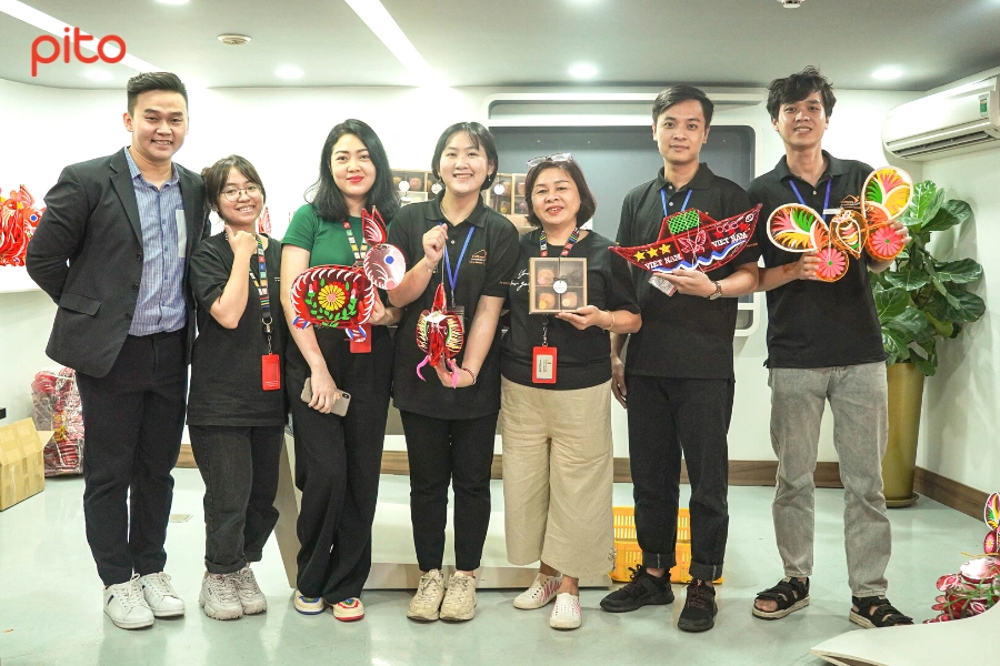 Nhan-vien-Prudentail-vui-Trung-thu Nhân viên Prudential vui Trung thu
