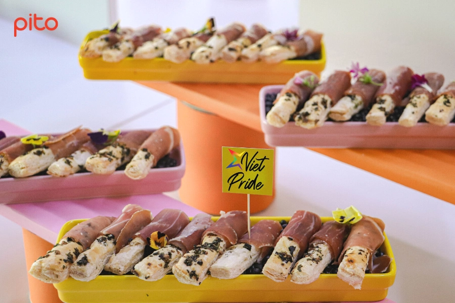 Tiệc Finger Food hưởng ứng Tuần lễ LGBT+