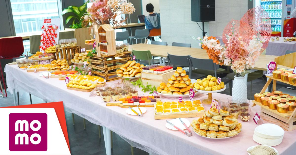 Tiệc Tea break tone hồng tại MoMo