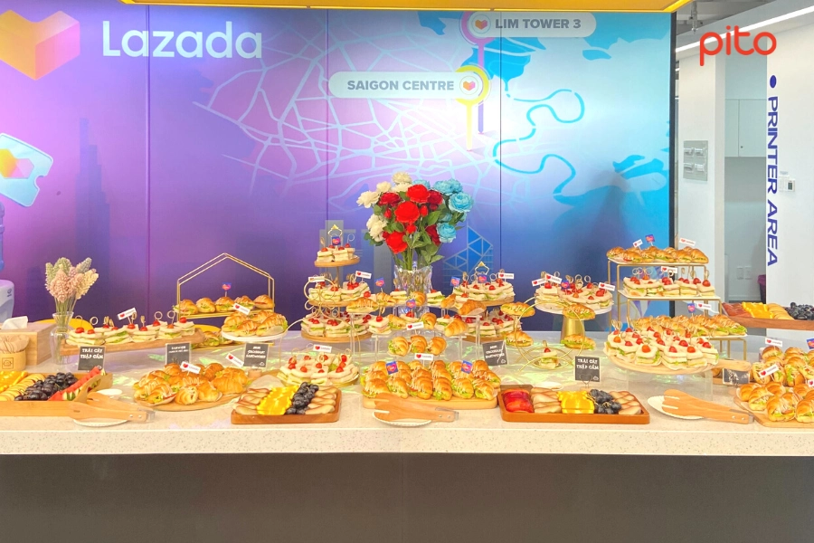 ban-tiec-Tea-break-tai-Lazada Bàn tiệc Tea break tại Lazada