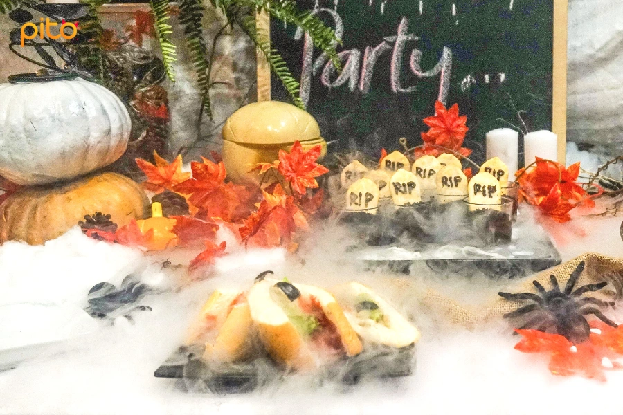Ban-tiec-Halloween Bàn tiệc Halloween