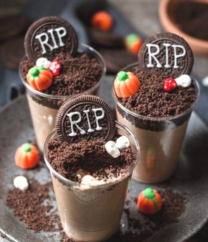 Bánh RIP Halloween