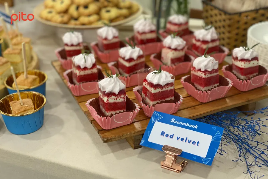 Banh Red velvet