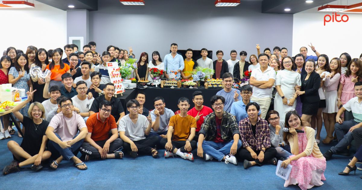 Quốc tế đàn ông Thumbnail