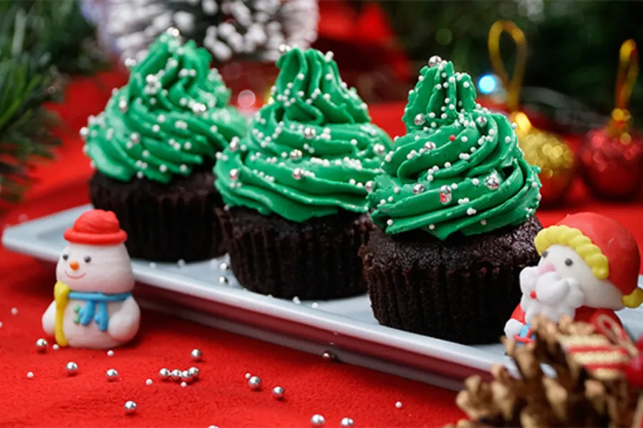 Cùng làm cupcake Giáng sinh