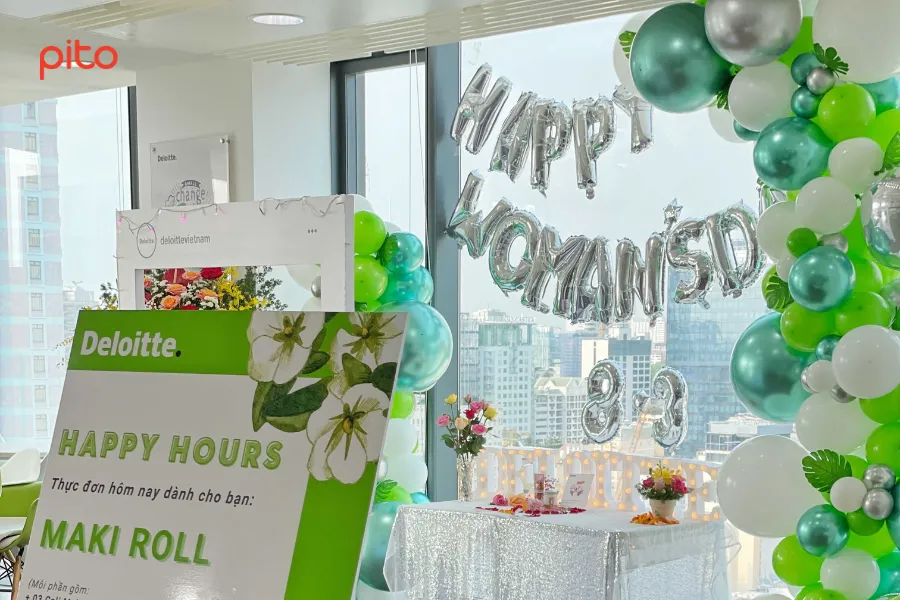 Tiệc bất ngờ Deloitte