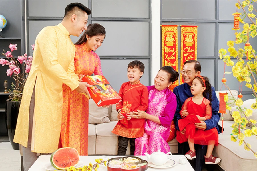 Chúc Tết gia đình PITO