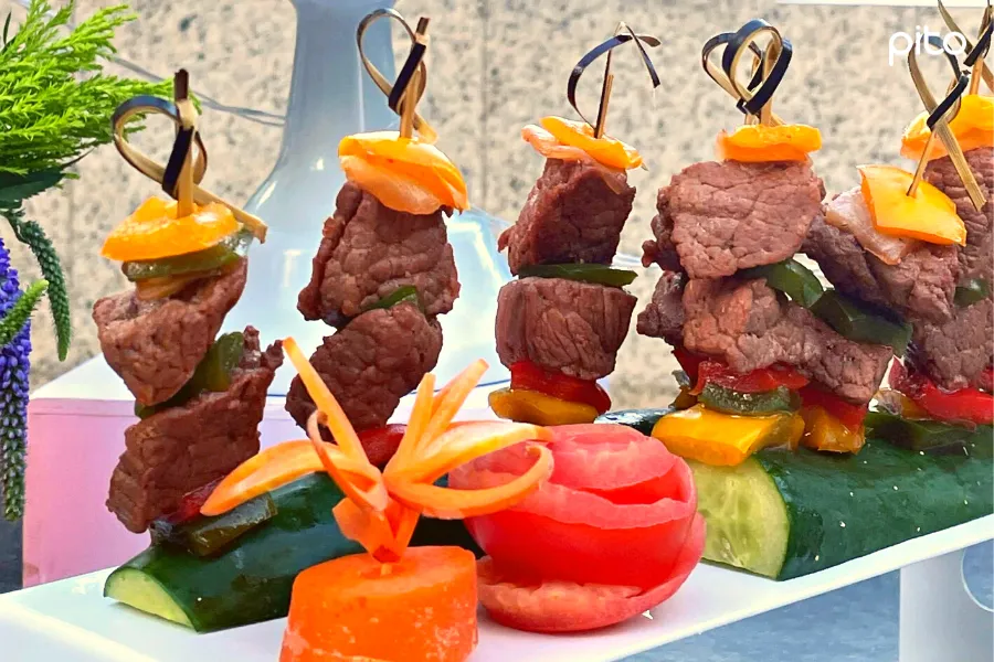Món bò lúc lắc PITO