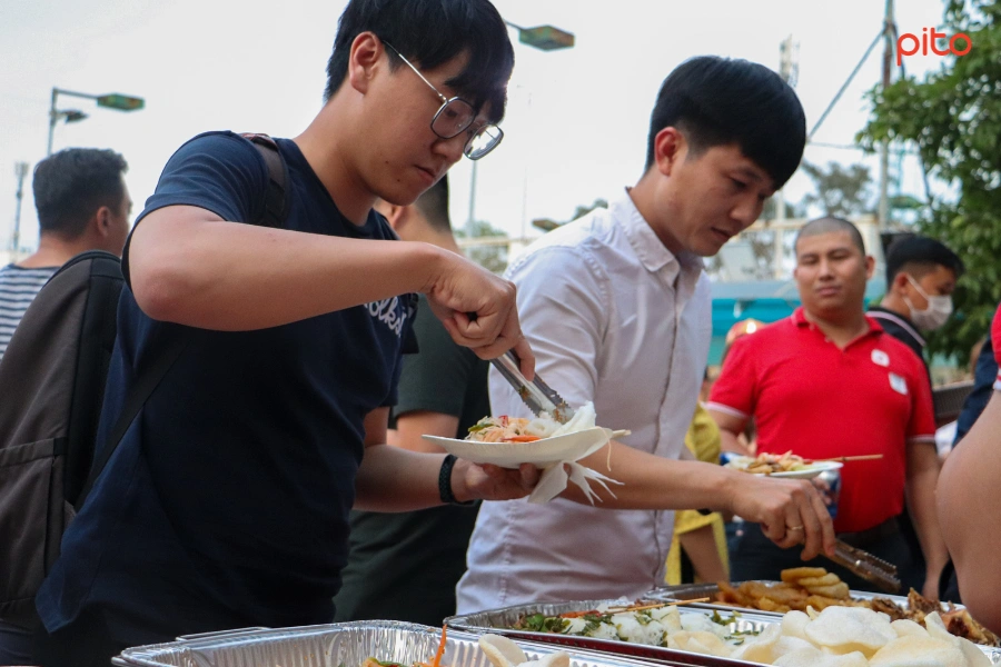 Nhân viên nam Sendo PITO