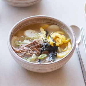 Súp bánh gạo