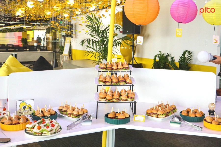 Tiec-Finger-Food-tai-TapTap Tiệc Finger Food tại TapTap