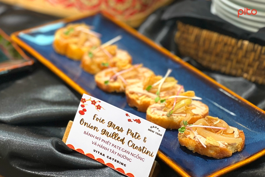 Bánh mì pate gan ngỗng - PITO