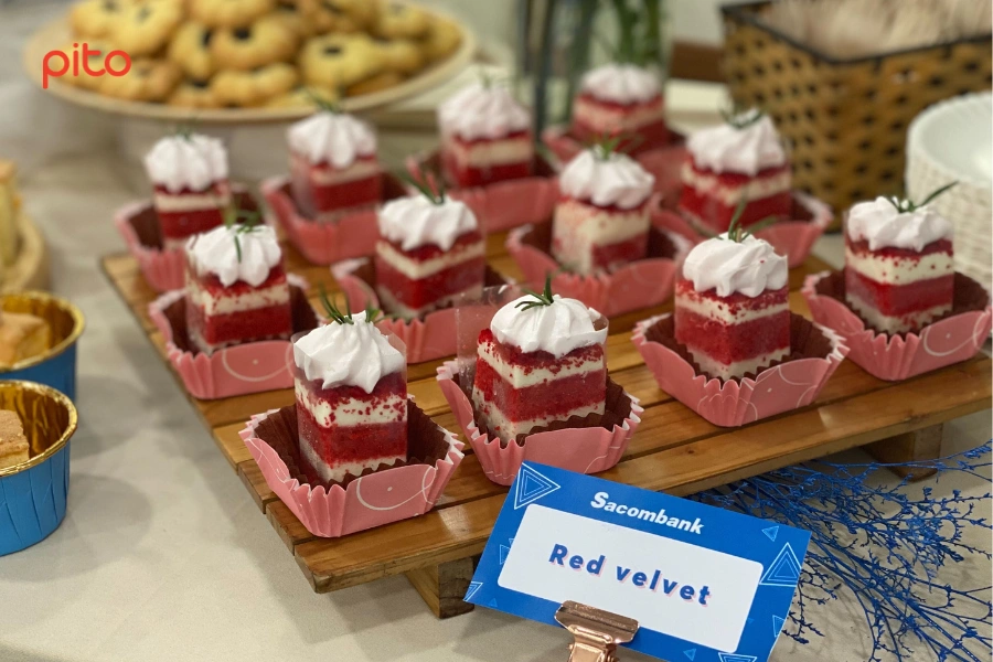Quà 8/3 bánh red velvet PITO