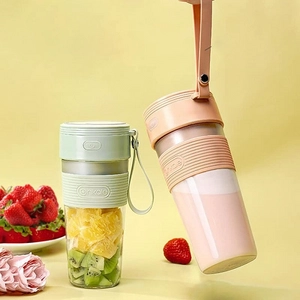 Quà 8/3 máy xay cầm tay PITO