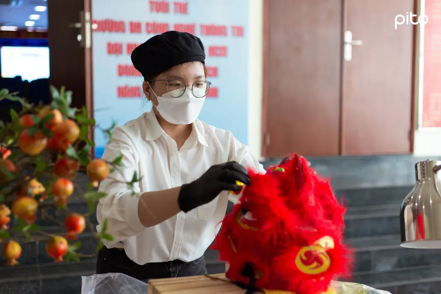 Trang-tri-ban-tiec-UIT-PITO TRang trí bàn tiệc UIT PITO