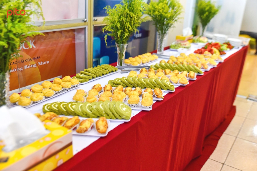 Ban-tiec-Tea-break-tai-benh-vien-da-lieu-PITO Bàn tiệc Tea Break tại bệnh viện da liễu - PITO