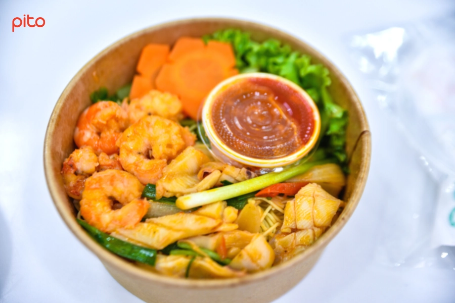 Mì xào hải sản - PITO