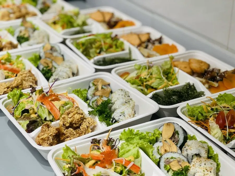 Các phần ăn trưa đặt qua PITO Cloud Canteen