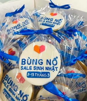 Bánh cookie sinh nhật Lazada - PITO