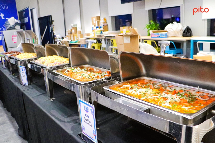 Pop-up Canteen ăn trưa tại Lazada - PITO