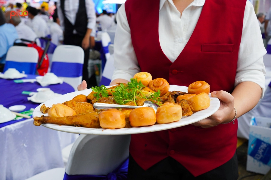 Thuc-don-tiec-ban Thực đơn tiệc bàn