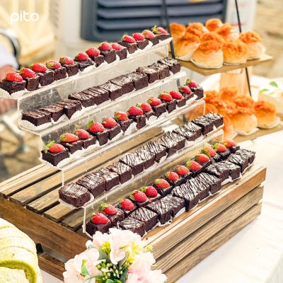 Bánh brownie chocolate dâu tây
