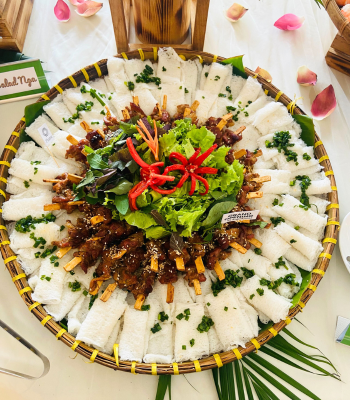 Bánh hỏi thịt nướng