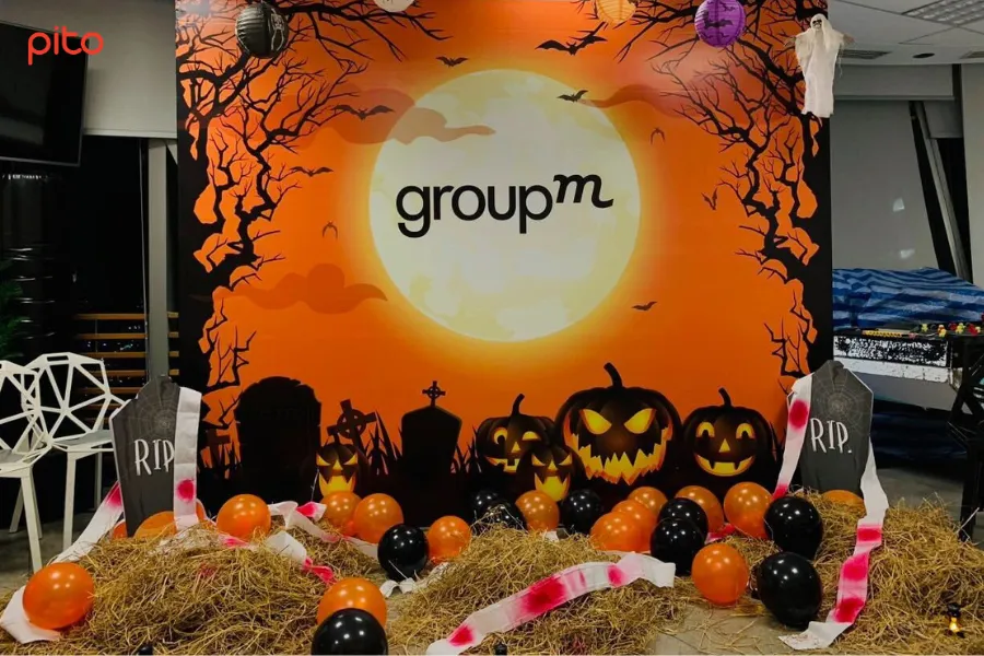 Backdrop Halloween GroupM