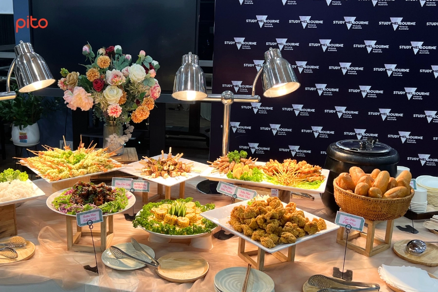 Menu Buffet tại ĐH Monash