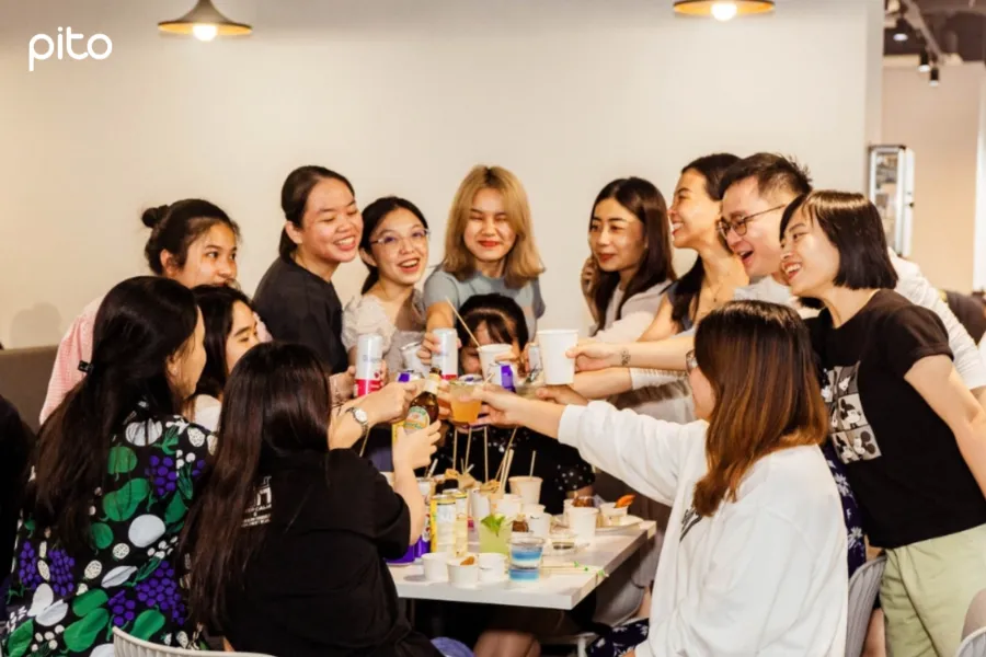 Những buổi tụ tập giúp giảm áp lực cuối năm