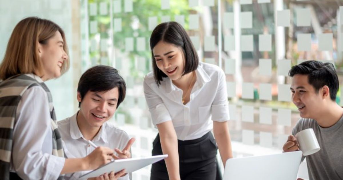 Giúp nhân viên mới sớm thành thạo công việc