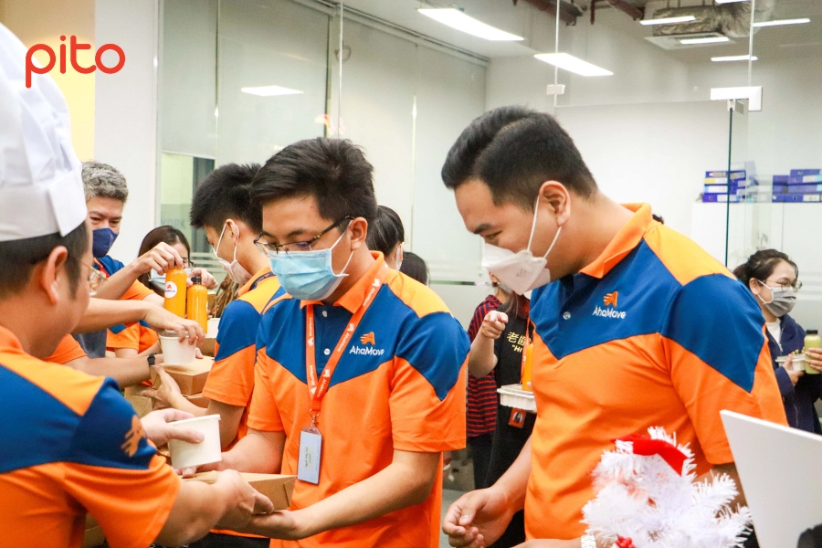 bua-trua-tai-van-phong-cho-nhan-vien Bữa trưa tại văn phòng cho các nhân viên tại Ahamove