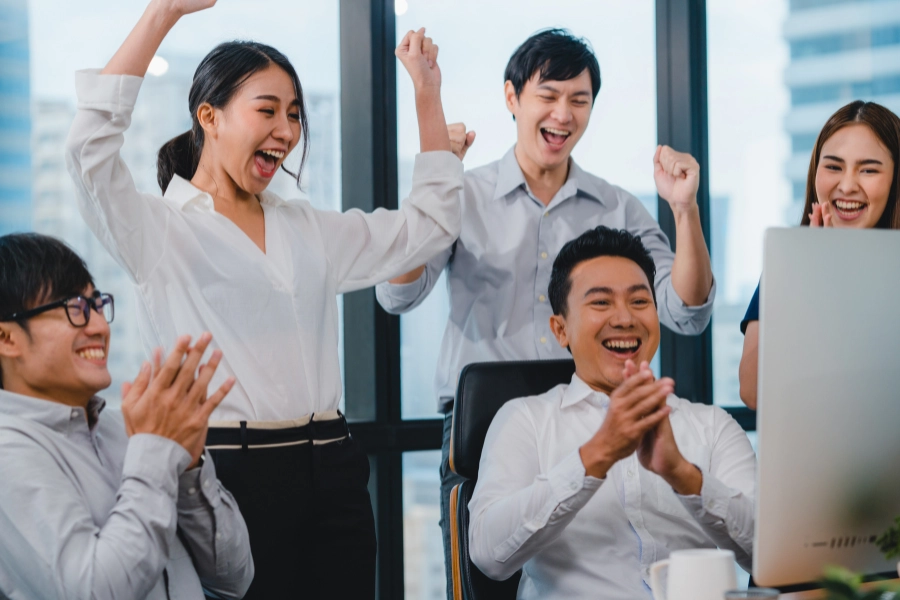 coi-hoi-cho-nhan-vien-toa-sang Cơ hội cho nhân viên tỏa sáng